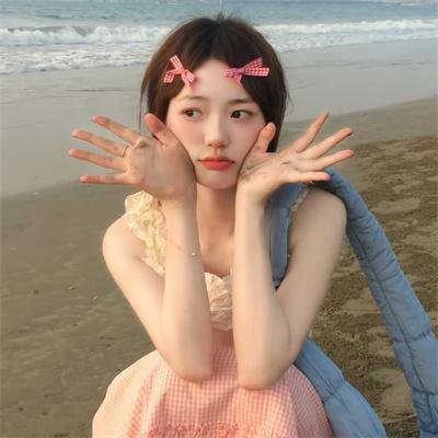 伊万娜封面